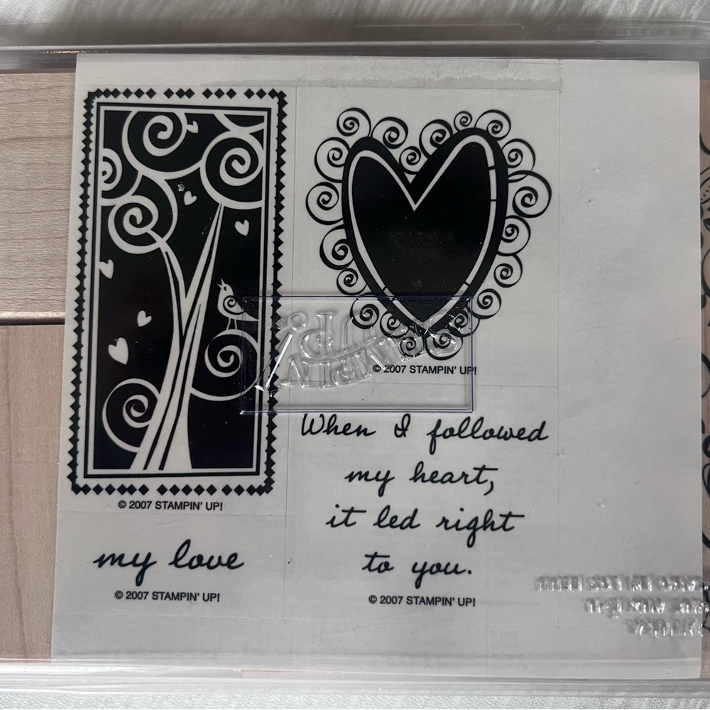 Stampin' Up! 2007 *RETIRED* "Heart Flutters" Wood & Rubber Stamp Set Valentines